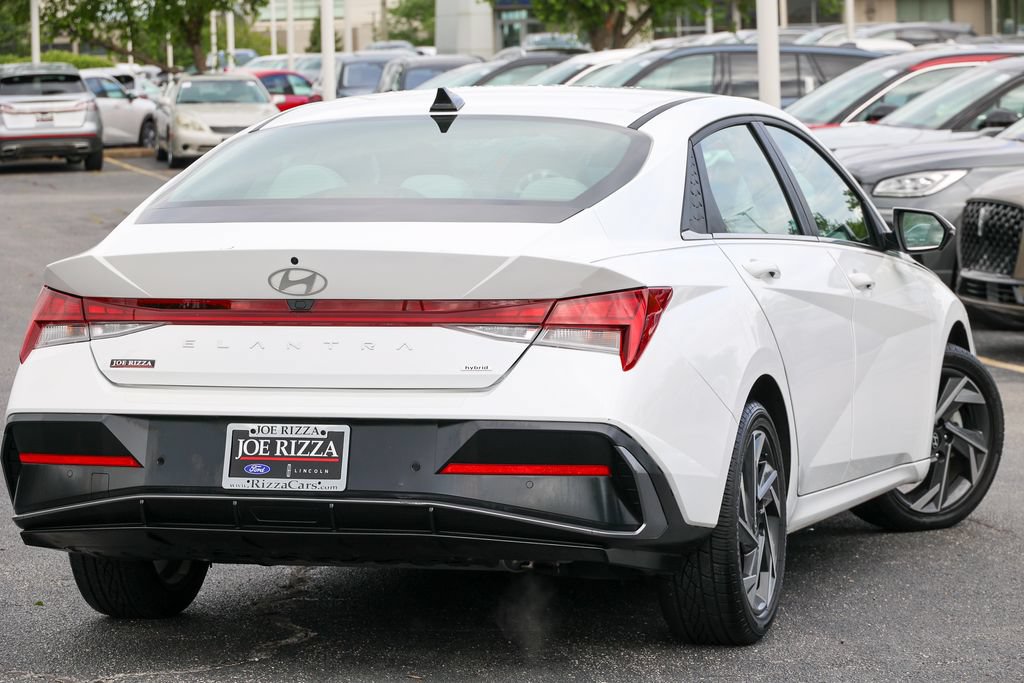 Used 2024 Hyundai Elantra Limited FWD image 20