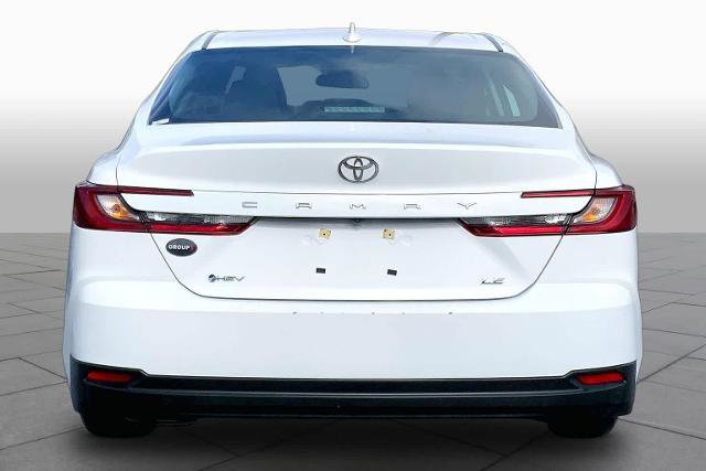Used 2025 Toyota Camry LE FWD image 5