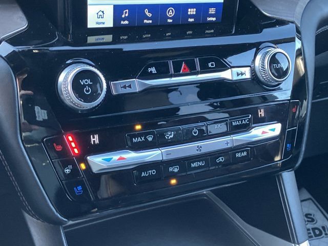 Certified 2021 Ford Explorer Platinum w/ Equipment Group 601A image 26