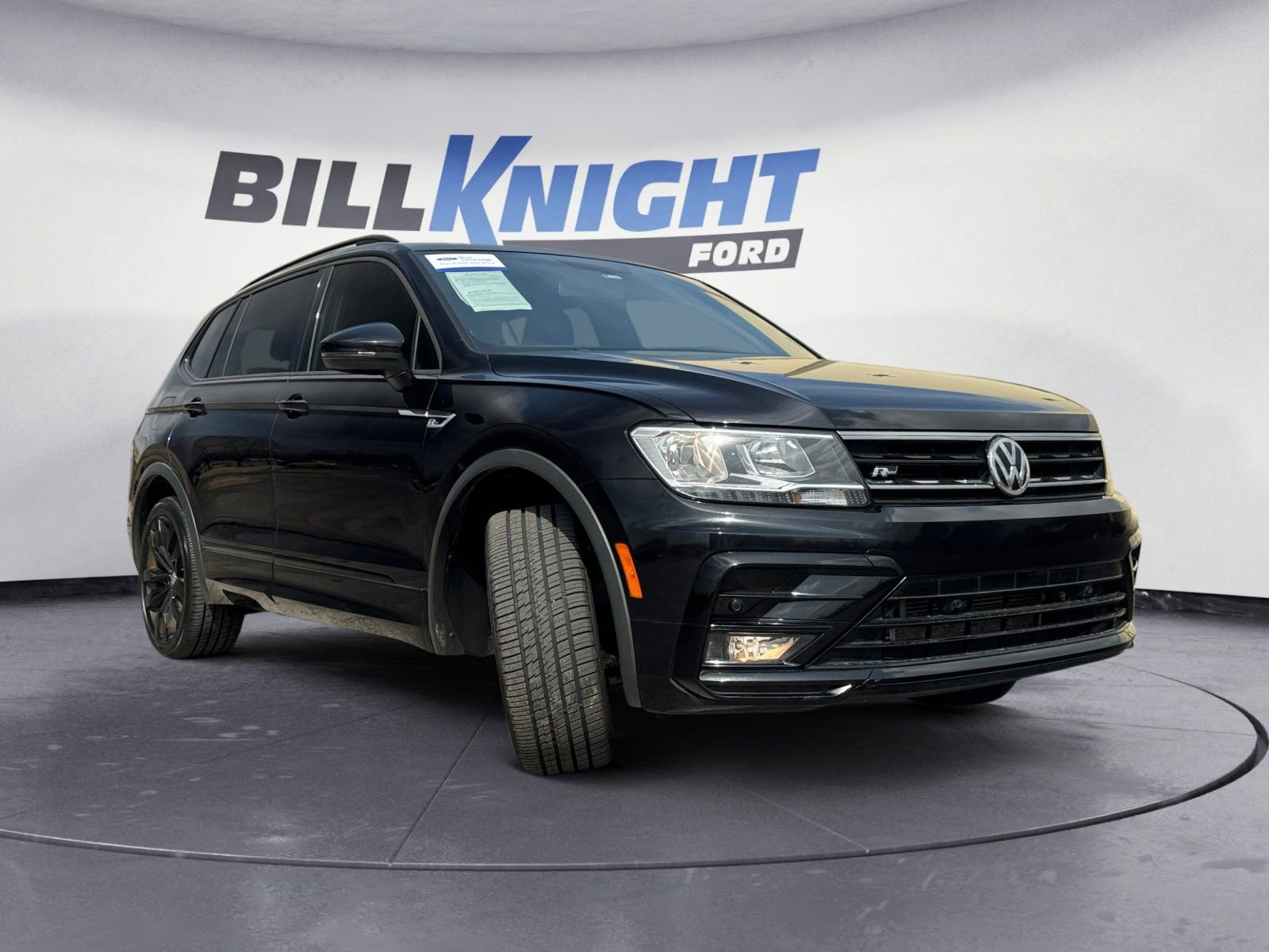 Used 2020 Volkswagen Tiguan SE R-Line image 7