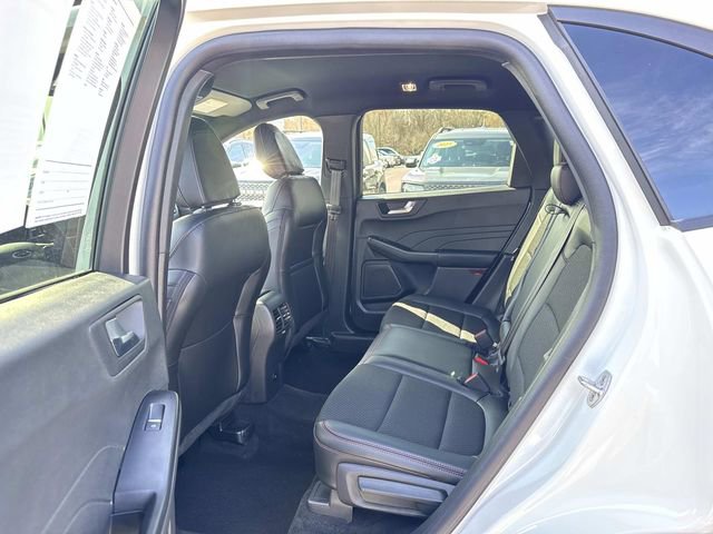 Certified 2025 Ford Escape ST-Line w/ Tech Pack #1 image 18