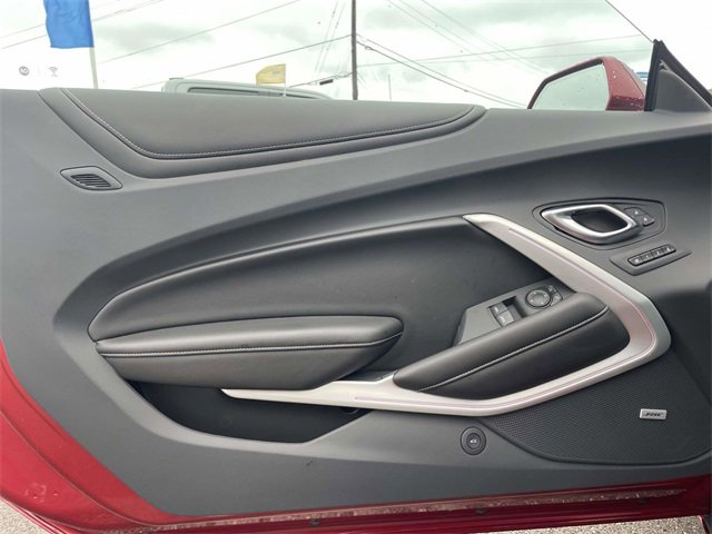 Used 2023 Chevrolet Camaro SS w/ Design Package 1 image 16