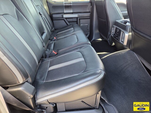 Certified 2019 Ford F250 Platinum w/ Platinum Ultimate Package AWD/4WD image 15