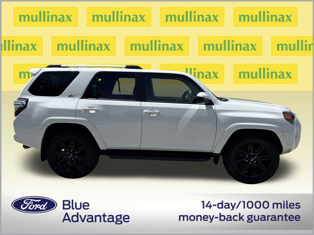 Used 2024 Toyota 4Runner SR5 RWD video 2
