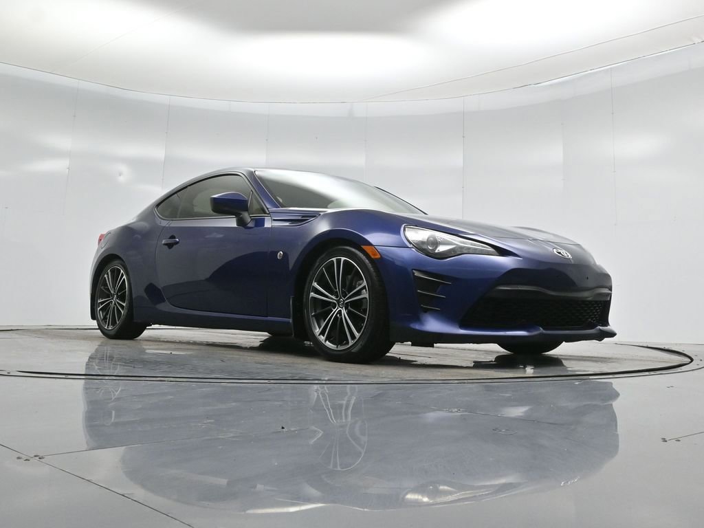 Used 2017 Toyota 86 image 41