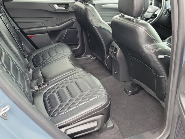 Certified 2023 Ford Escape SE w/ PHEV Premium Package FWD image 19