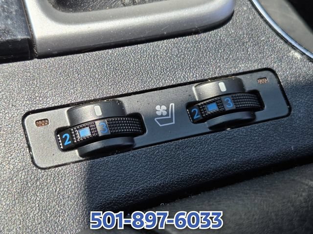 Used 2017 Toyota Highlander Limited FWD image 23