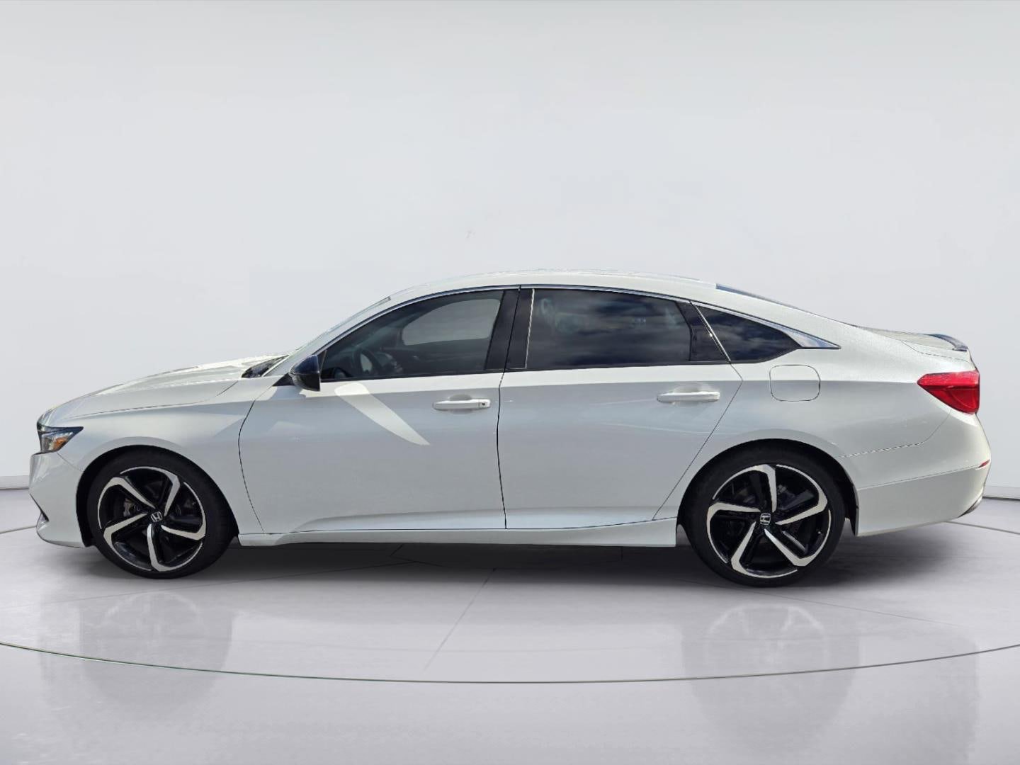 Used 2022 Honda Accord Sport Special Edition image 4