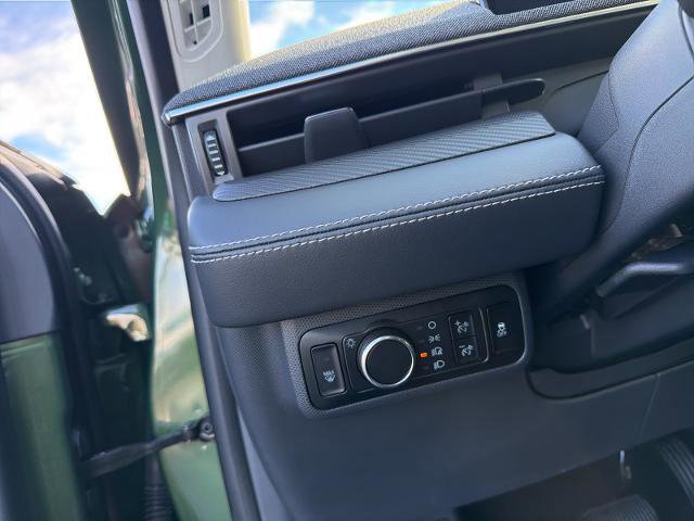 Certified 2025 Ford Mustang Mach-E Premium image 22