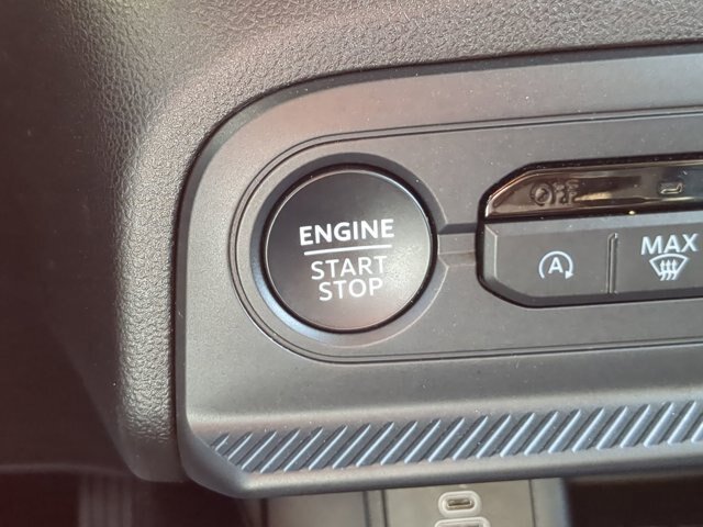 Certified 2025 Ford Bronco Sport Outer Banks w/ Outer Banks Tech Package+ AWD/4WD image 28