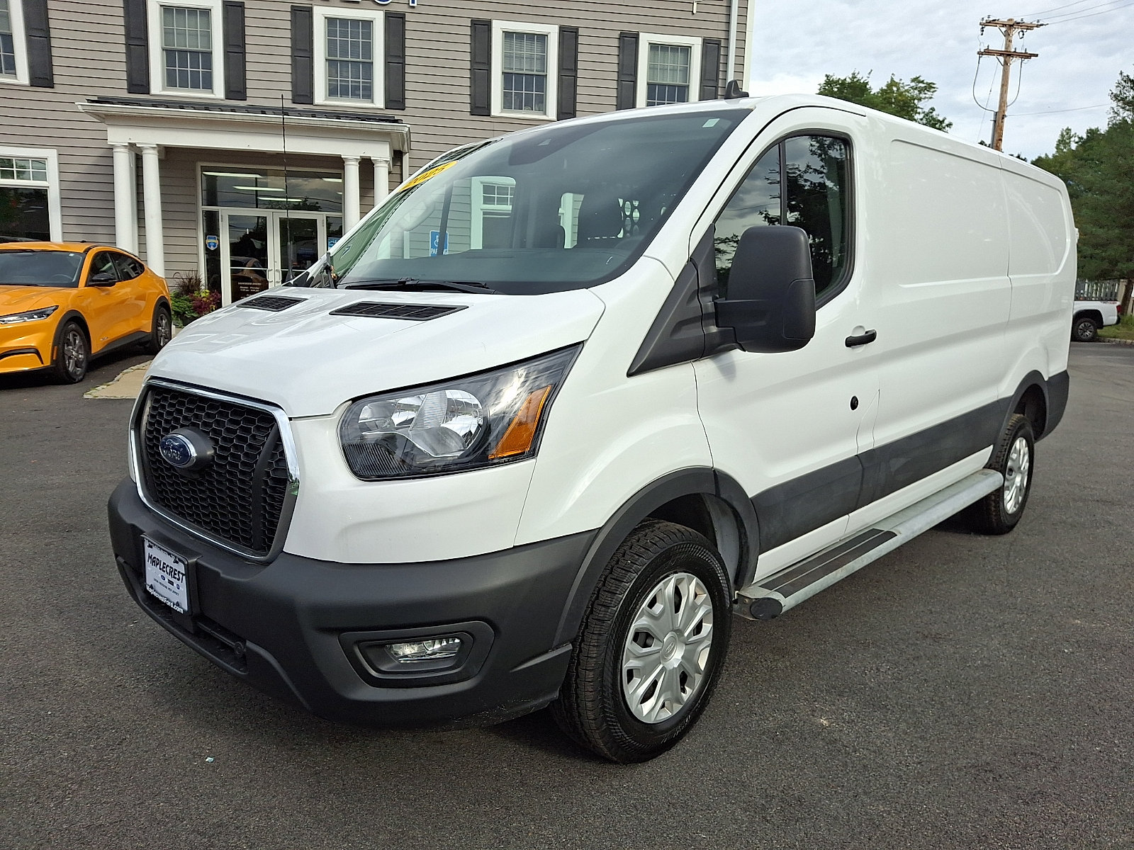 Certified 2025 Ford Transit 250 Low Roof w/ Exterior Upgrade Package RWD image 1