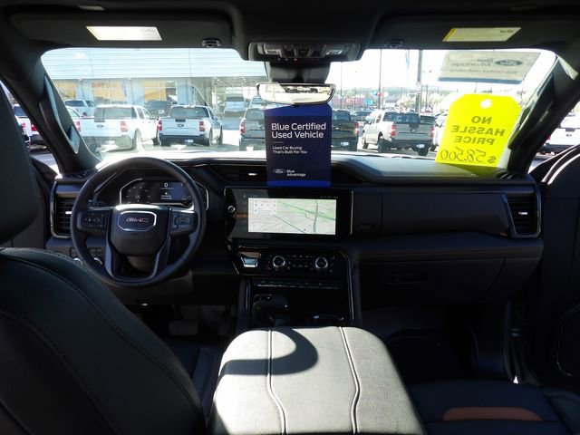 Used 2025 GMC Sierra 1500 AT4 w/ AT4 Premium Package AWD/4WD image 15