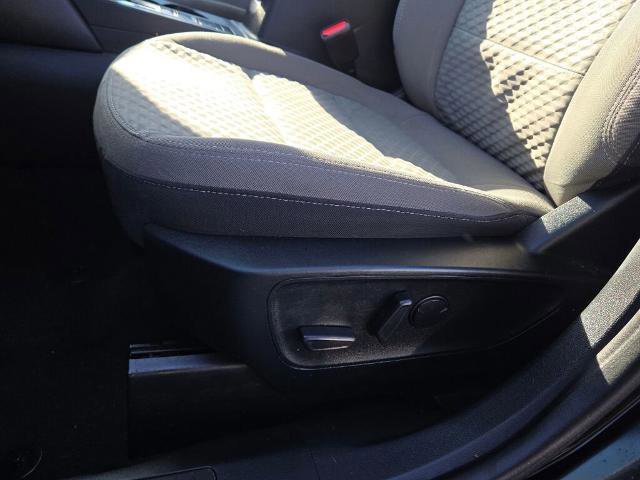 Certified 2021 Ford Escape SE w/ SE Sport Appearance Package image 23