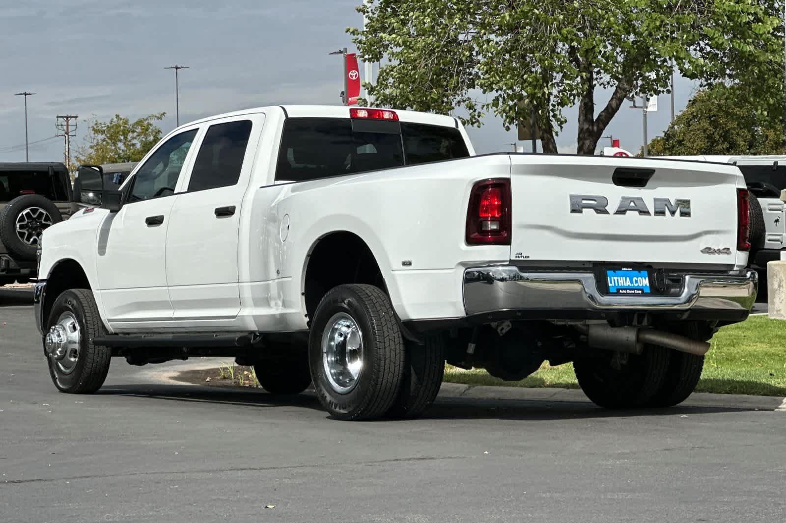 Used 2026 RAM 3500 Tradesman AWD/4WD image 6