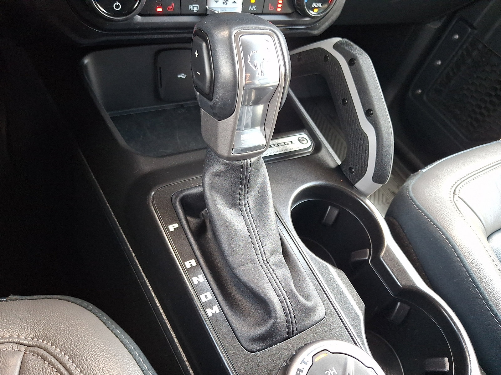 Certified 2022 Ford Bronco Outer Banks AWD/4WD image 22