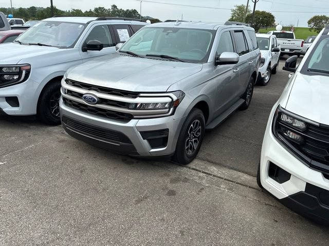 Certified 2024 Ford Expedition XLT AWD/4WD image 7