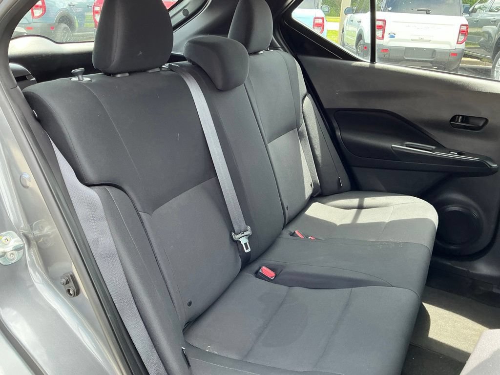 Used 2023 Nissan Kicks S FWD image 16
