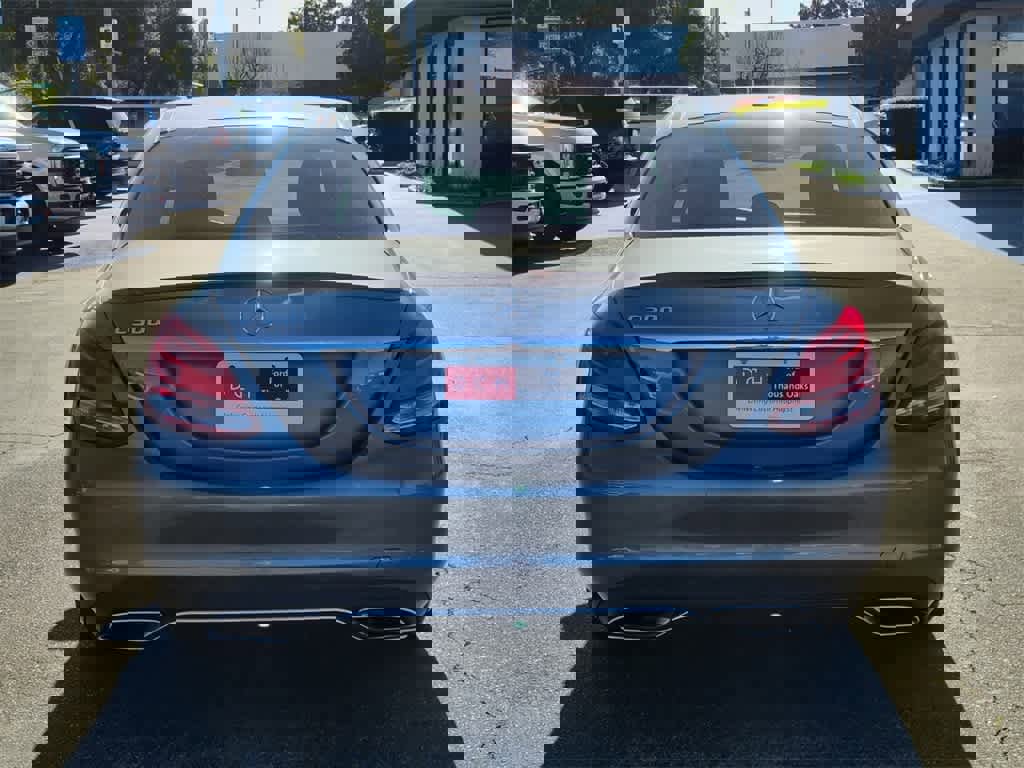 Used 2018 Mercedes-Benz C 300 Sedan image 3