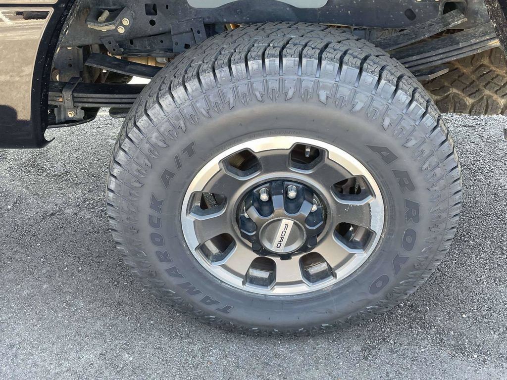Certified 2024 Ford F250 Lariat w/ Tremor Off-Road Package AWD/4WD image 9
