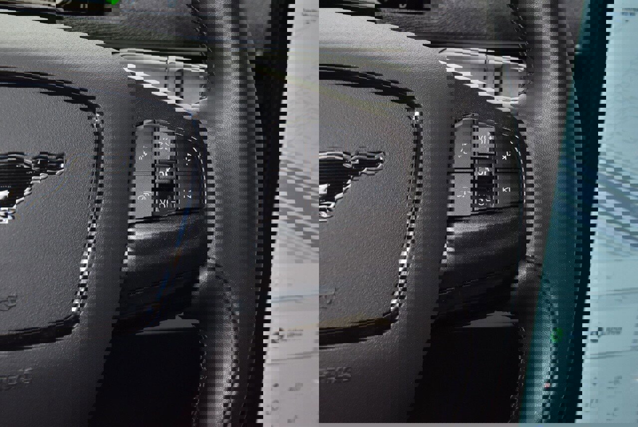 Certified 2025 Ford Mustang Mach-E Premium image 25