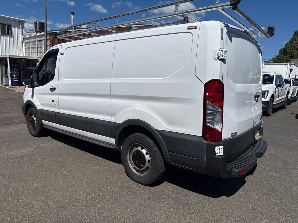 Certified 2018 Ford Transit 150 130 Low Roof RWD image 6