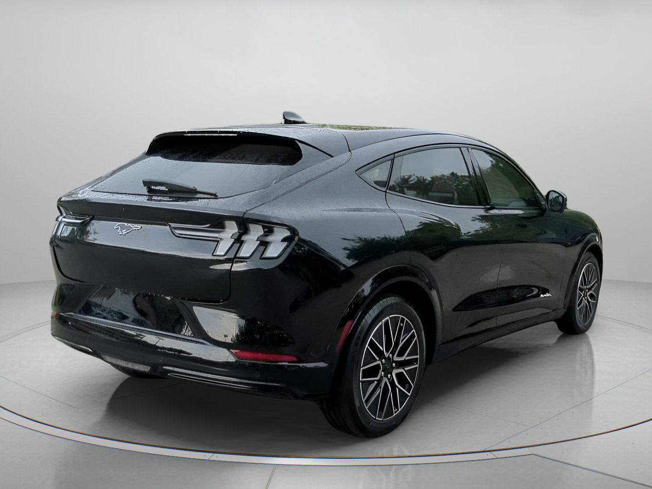 Certified 2024 Ford Mustang Mach-E Premium AWD/4WD image 27