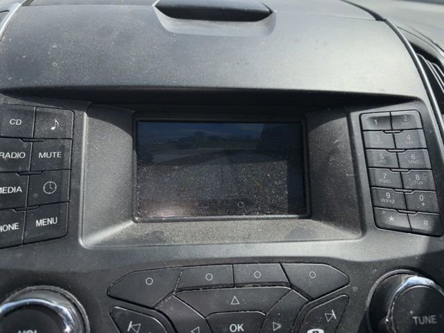 Certified 2018 Ford Edge SE image 28