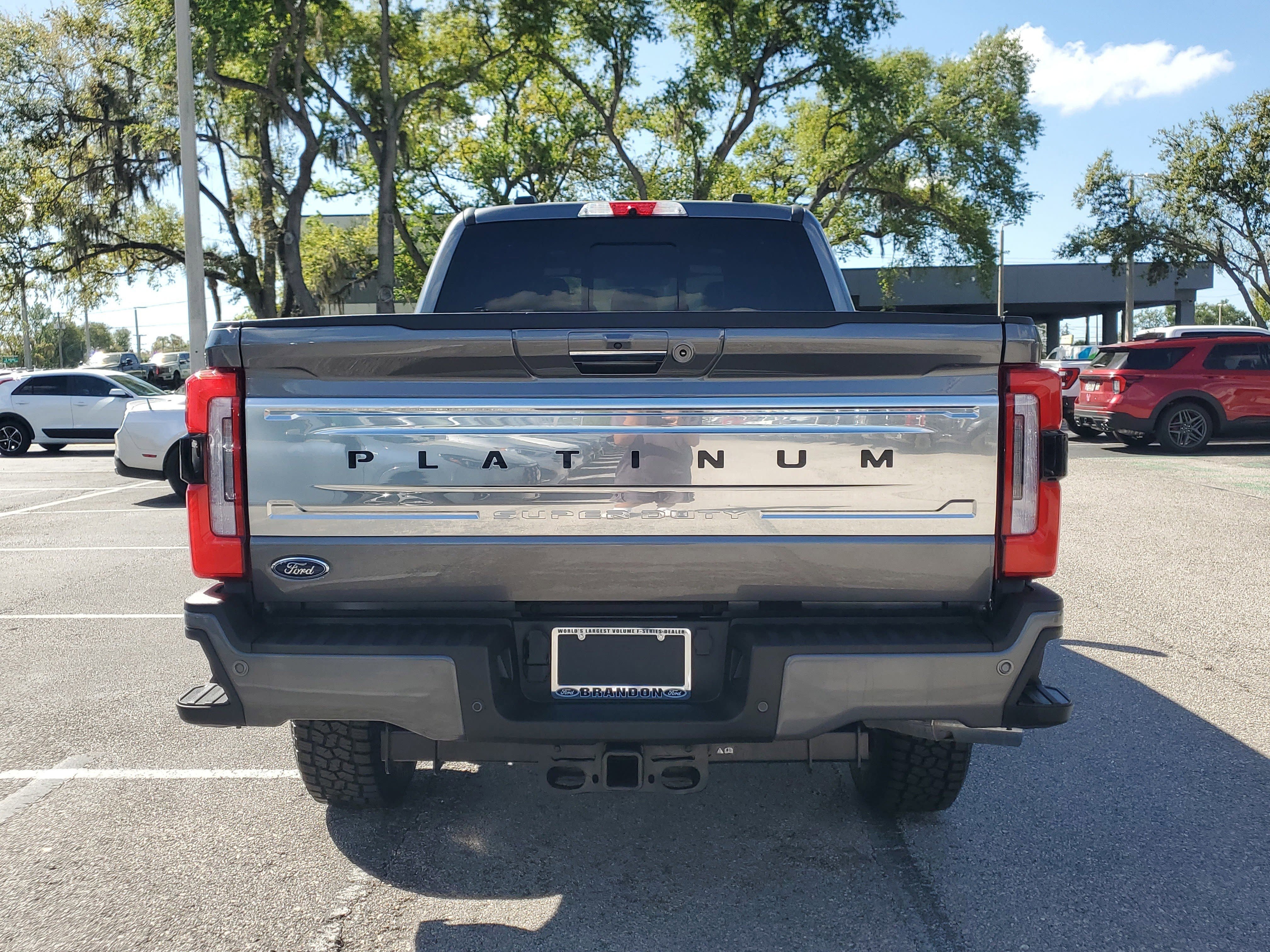 Certified 2024 Ford F250 Platinum AWD/4WD video 2