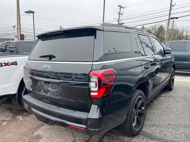 Certified 2022 Ford Expedition Limited AWD/4WD image 6
