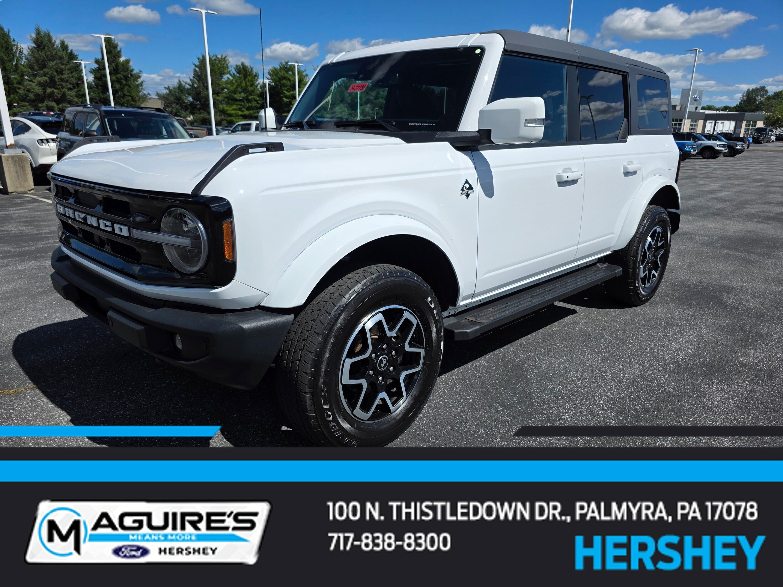 Certified 2023 Ford Bronco Outer Banks AWD/4WD image 1