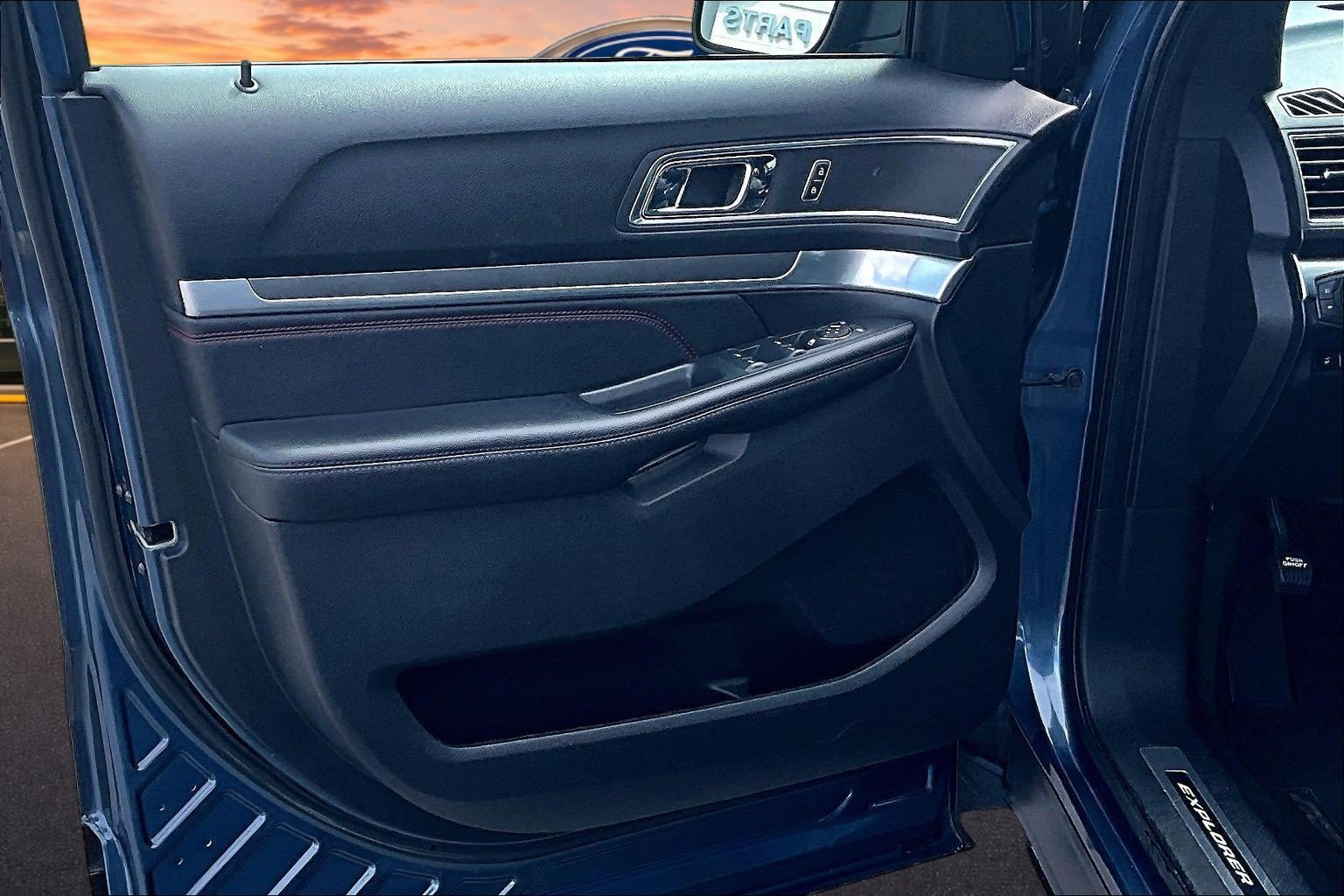 Certified 2018 Ford Explorer Sport AWD/4WD image 21