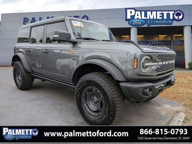 Certified 2025 Ford Bronco Badlands AWD/4WD image 1