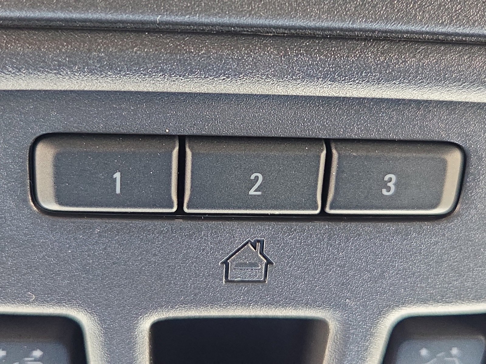 Used 2023 GMC Sierra 2500 AT4 w/ AT4 Premium Plus Package image 22