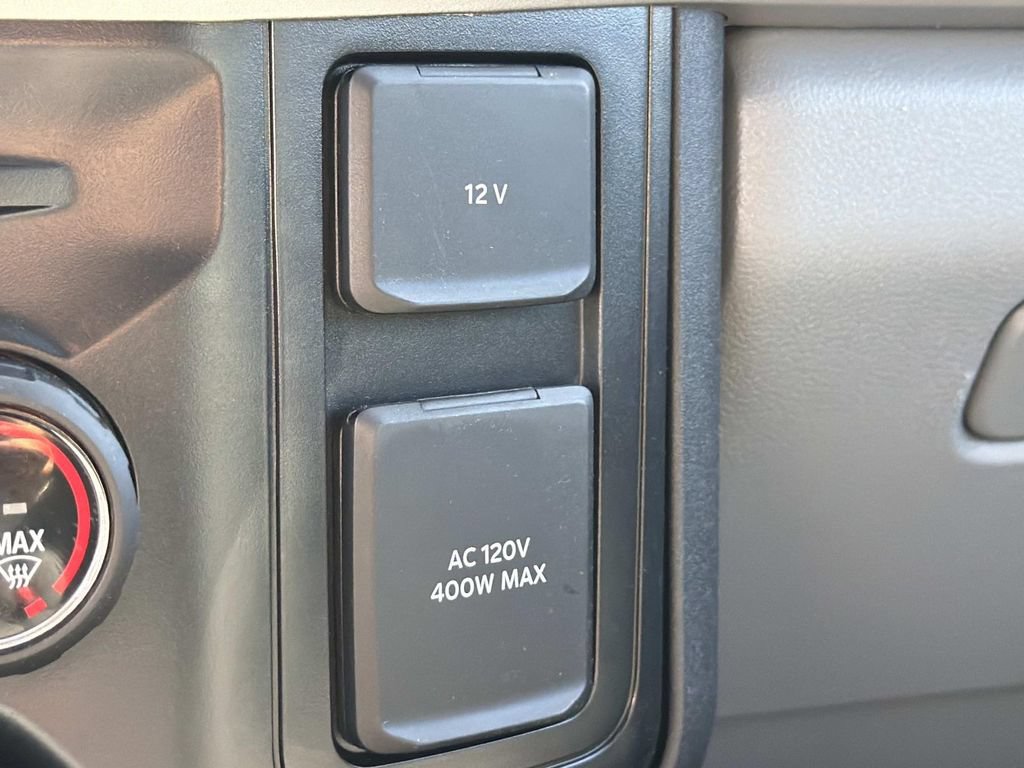 Certified 2025 Ford F250 XLT AWD/4WD image 28