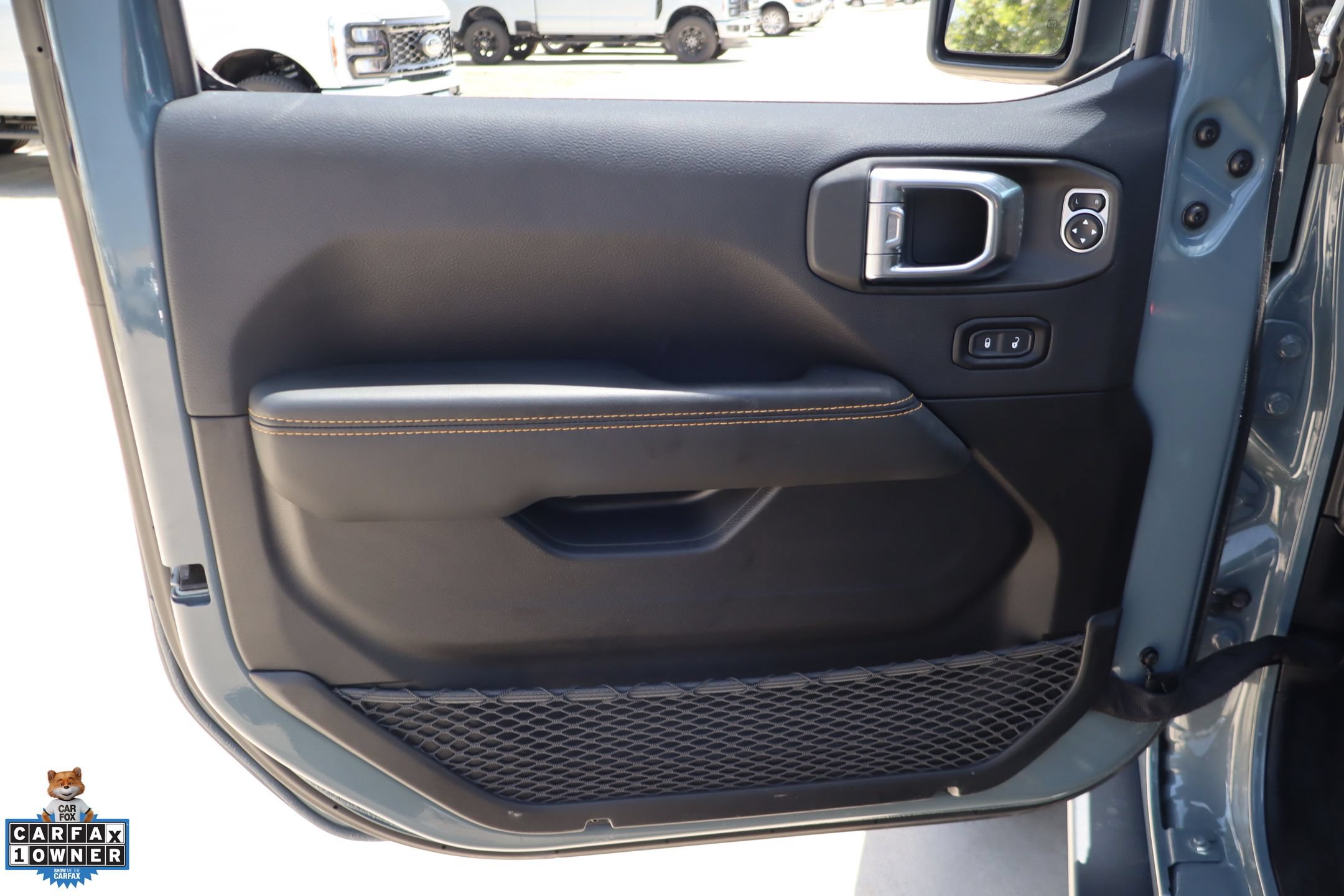 Used 2025 Jeep Wrangler Unlimited Rubicon 392 AWD/4WD image 11