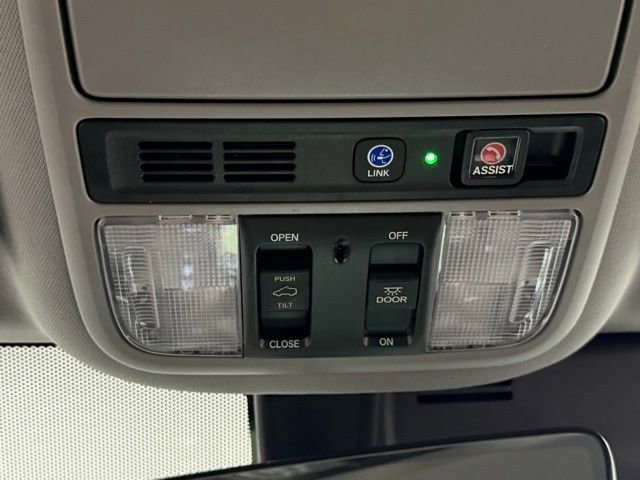 Used 2019 Honda Pilot Touring image 33