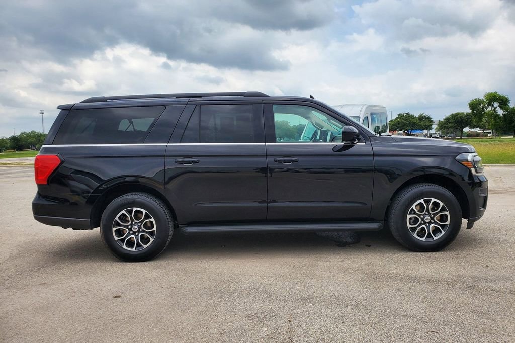 Certified 2024 Ford Expedition Max XLT RWD image 30