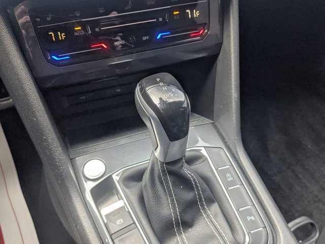 Used 2024 Volkswagen Tiguan SE R-Line image 26