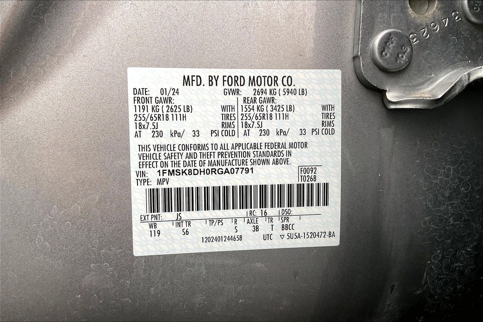 Certified 2024 Ford Explorer XLT w/ Equipment Group 202A image 28