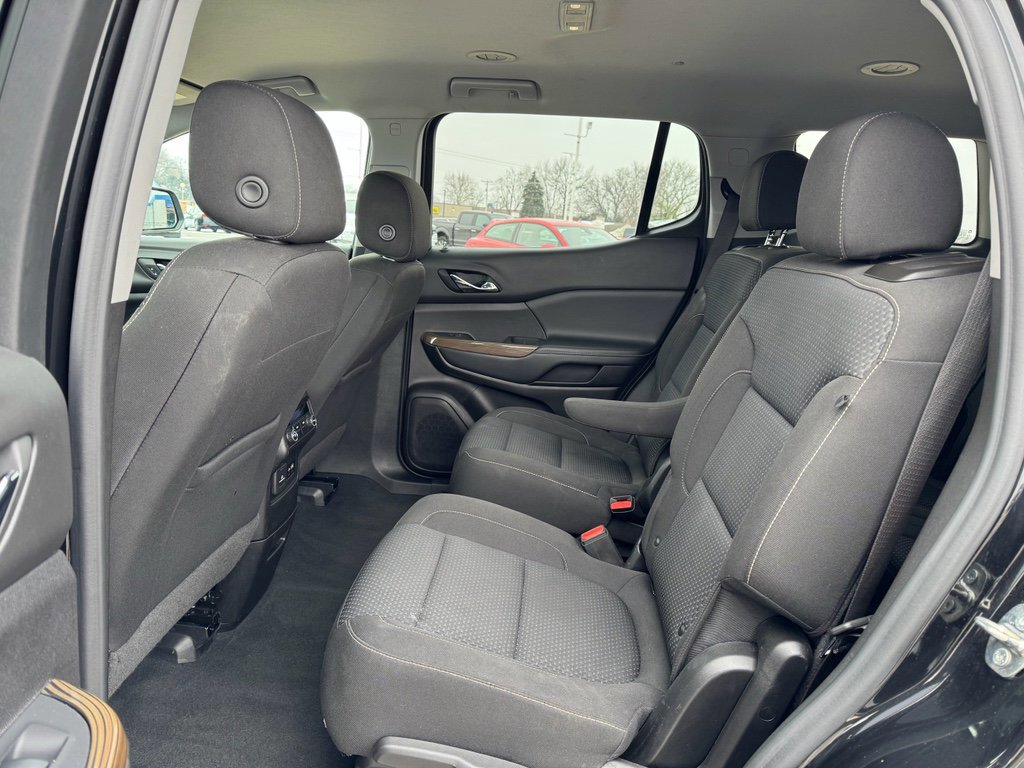 Used 2023 GMC Acadia SLE w/ Driver Convenience Package image 26