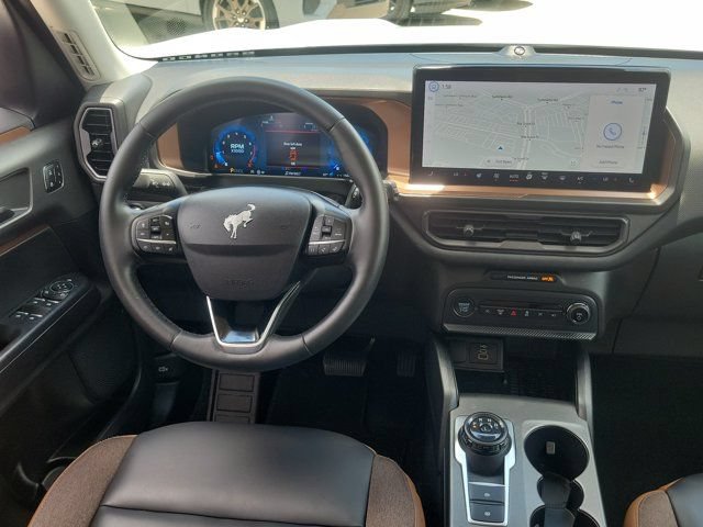 Certified 2025 Ford Bronco Sport Outer Banks w/ Outer Banks Tech Package+ AWD/4WD image 23