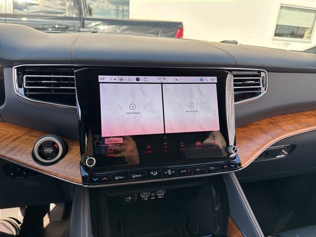 Used 2023 Jeep Grand Wagoneer L Series II w/ Premium Group II image 11