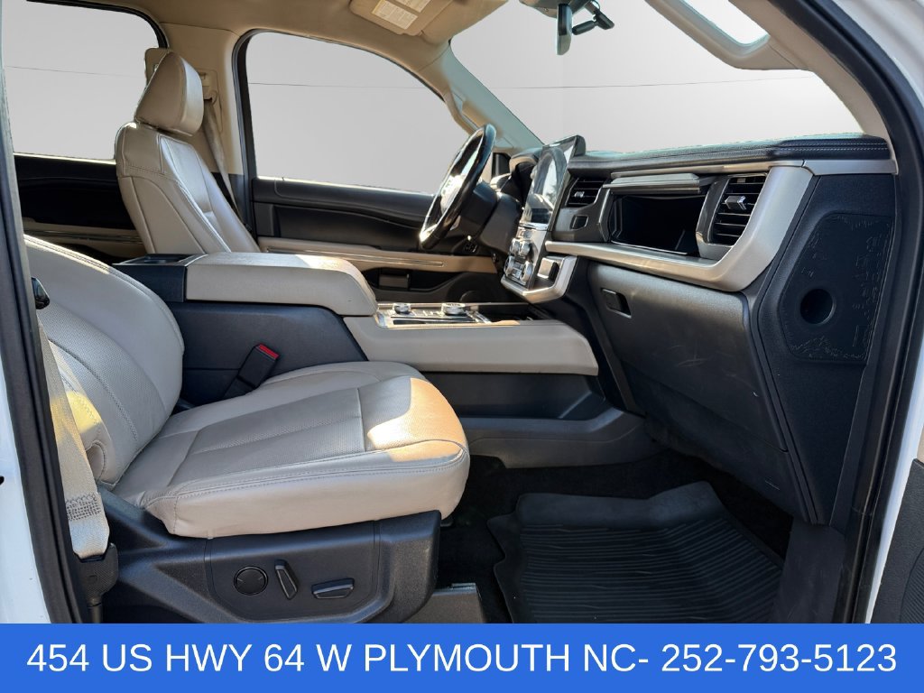 Certified 2023 Ford Expedition XLT AWD/4WD image 15