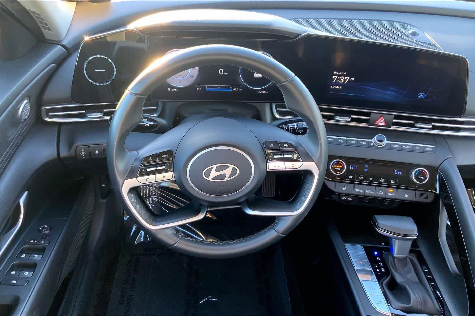 Used 2024 Hyundai Elantra Limited FWD image 6