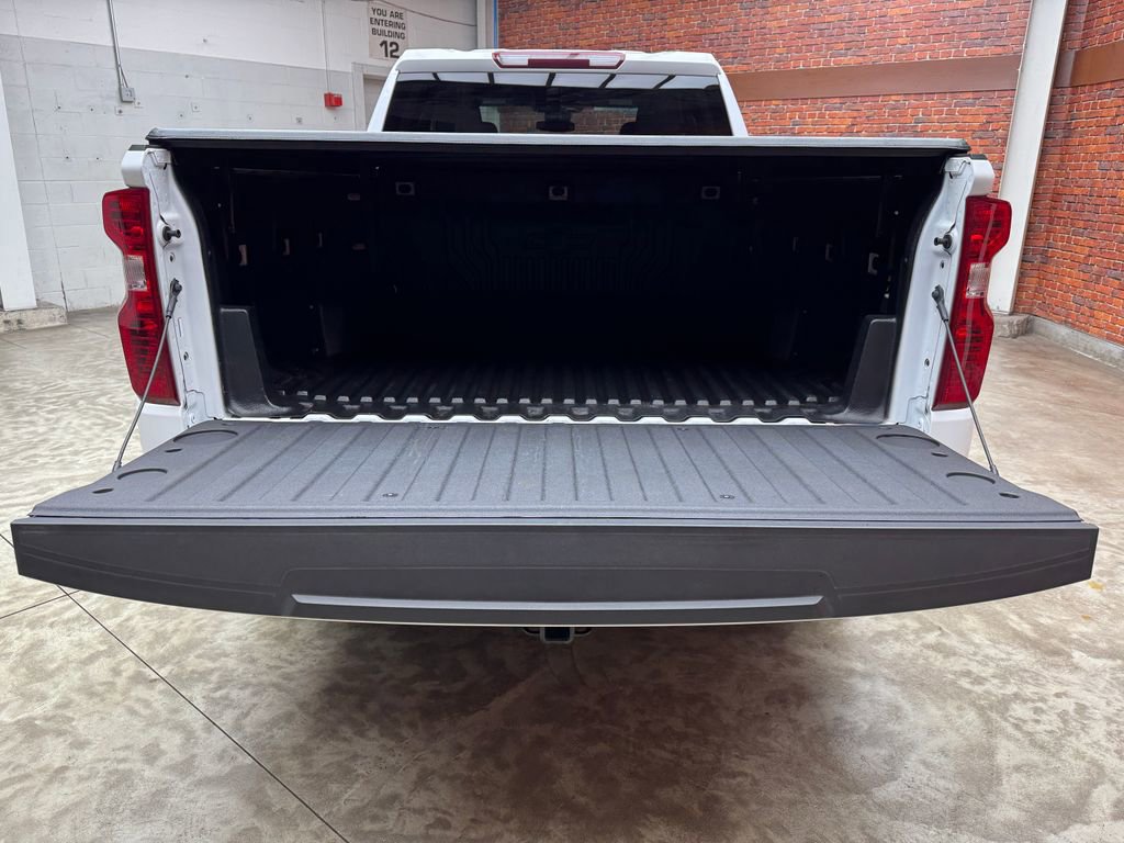 Used 2024 Chevrolet Silverado 1500 LT image 28