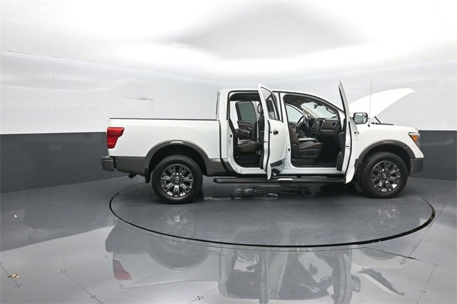 Used 2019 Nissan Titan Platinum Reserve w/ Platinum Utility Package image 39