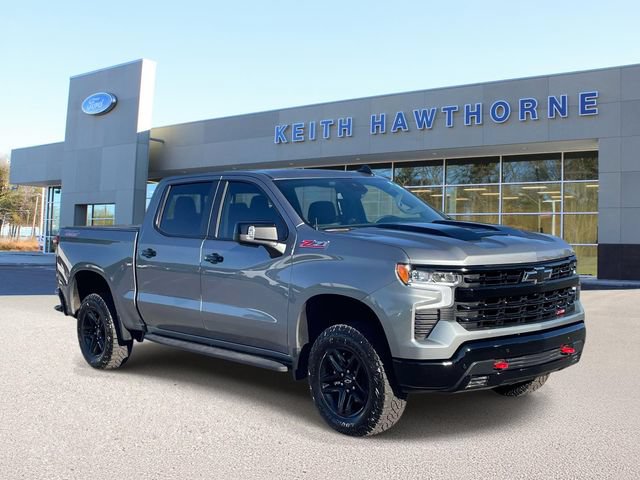 Used 2025 Chevrolet Silverado 1500 LT Trail Boss w/ LT Trail Boss Premium Package AWD/4WD image 1