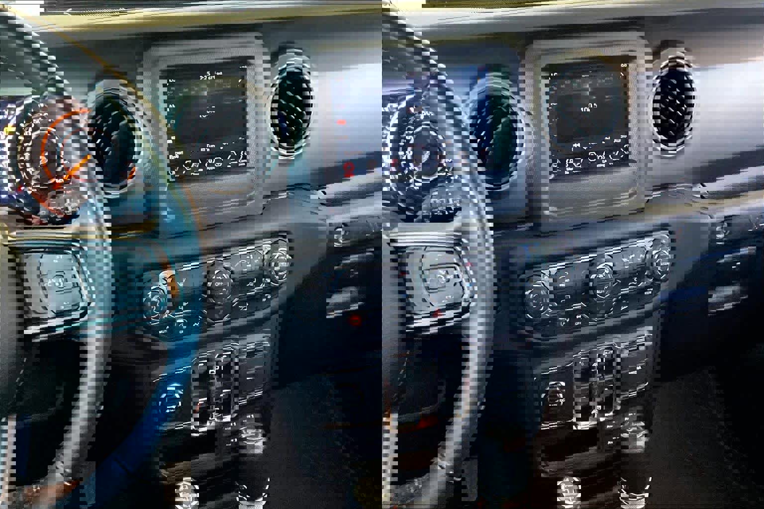 Used 2019 Jeep Wrangler Unlimited Sport S image 8