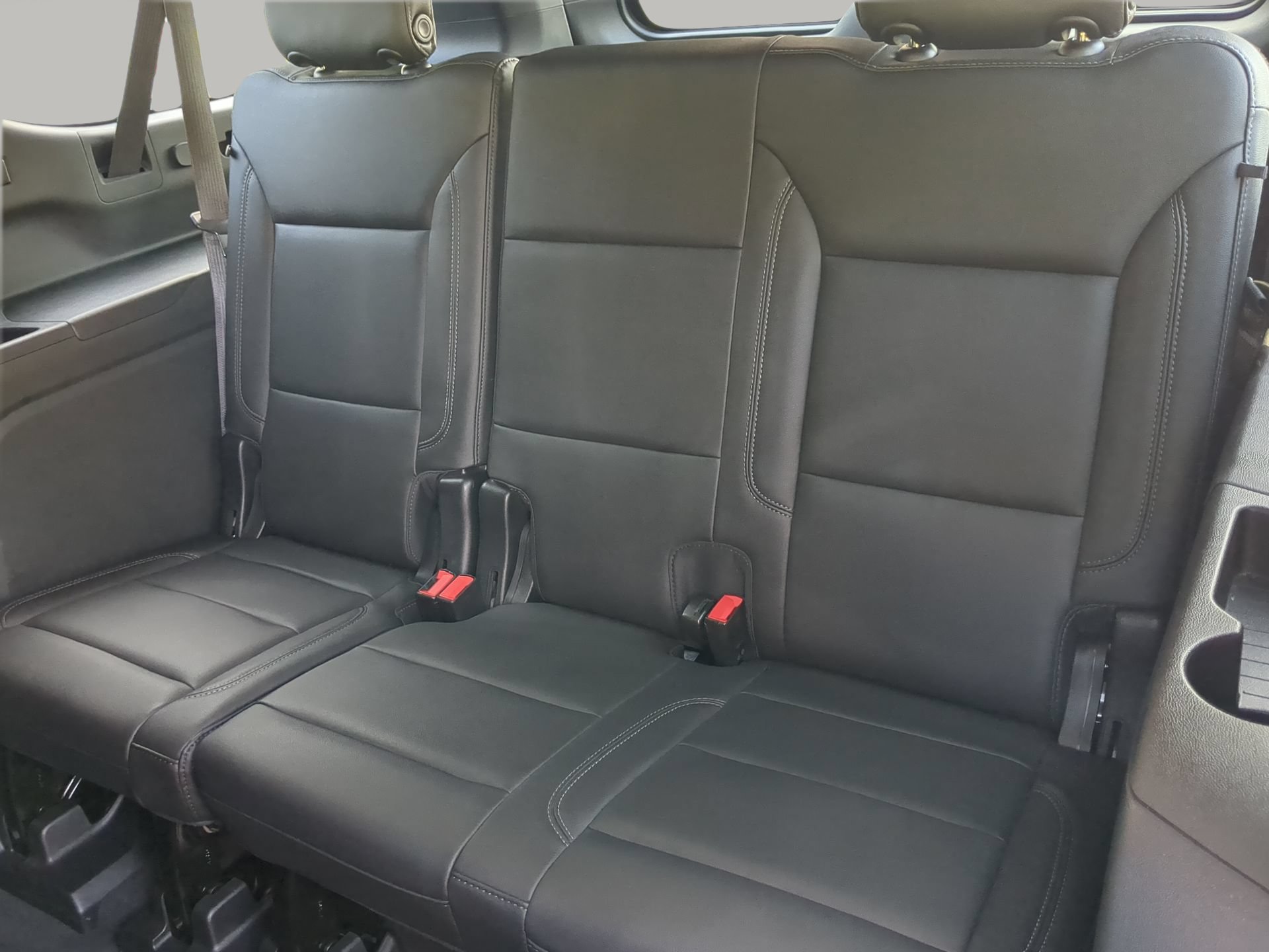 Used 2021 Chevrolet Suburban LT RWD image 55