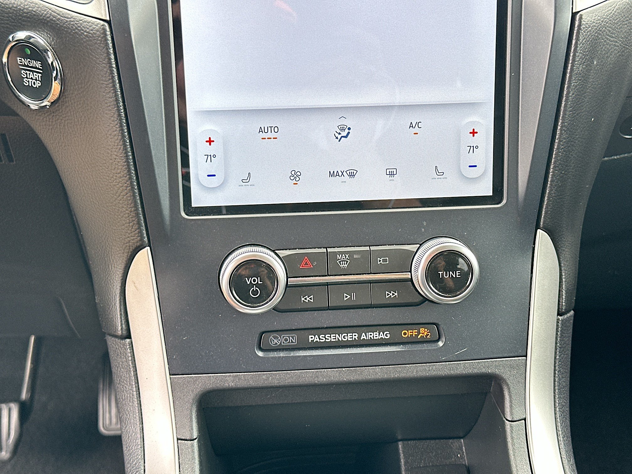 Certified 2023 Ford Edge SEL AWD/4WD image 15